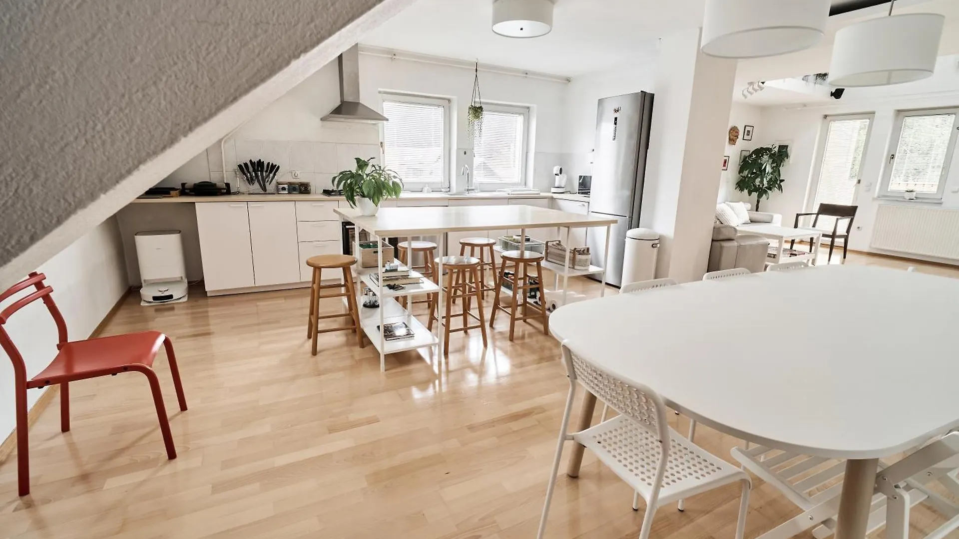 Matic Spacious Modern Apartment Ljubljana