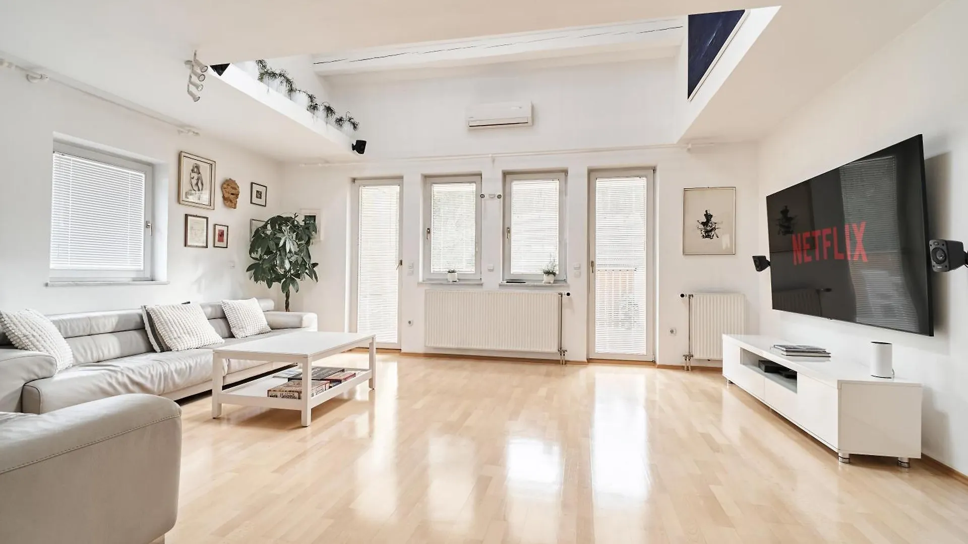 Matic Spacious Modern Apartment Ljubljana 0*,  Slovenia